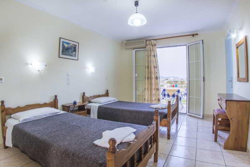 Sunshine Hotel Laganas Bagian luar foto